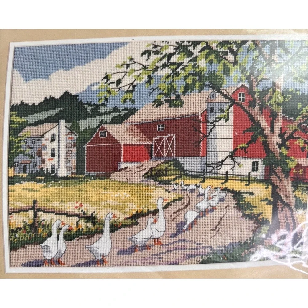 Dimensions Goosewalk Needlepoint Kit #2291 Pearl Slobodian 1985 Geese Red Barn